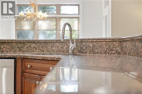 4 Summit Drive, Waterdown, ON 