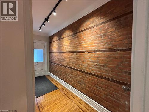 300 BOLD Street Unit# 1 , Hamilton, Ontario L8P 1W4 4