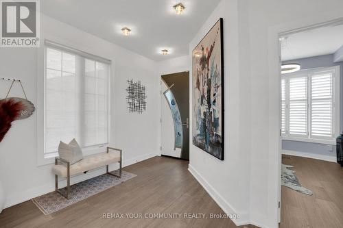 130 Santa Amato Crescent, Vaughan, ON 