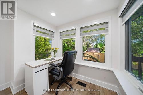 2066 Rebecca Street, Oakville, ON 