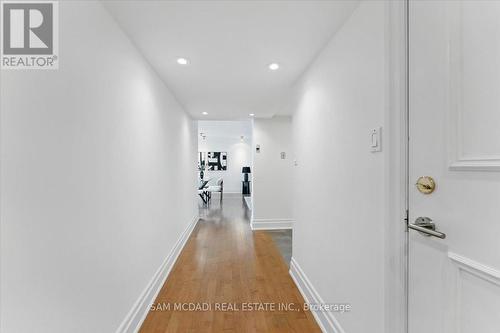 1605 - 2045 Lake Shore Boulevard W, Toronto, ON 