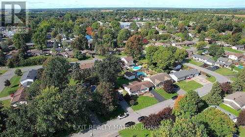 5 Gold Crescent, Russell, ON 