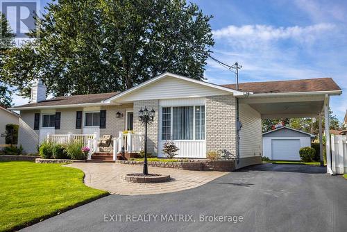 5 Gold Crescent, Russell, ON 