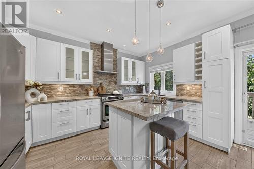9 - 8032 Kipling Avenue, Vaughan, ON 
