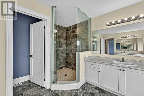 55 Sanford Circle, Springwater, ON 