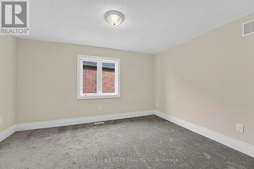 55 Sanford Circle, Springwater, ON 
