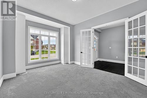 55 Sanford Circle, Springwater, ON 