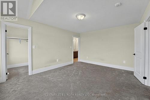 55 Sanford Circle, Springwater, ON 