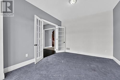 55 Sanford Circle, Springwater, ON 