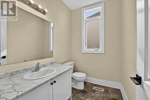 55 Sanford Circle, Springwater, ON 