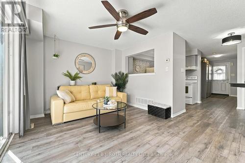75 Courtney Crescent, Barrie, ON 