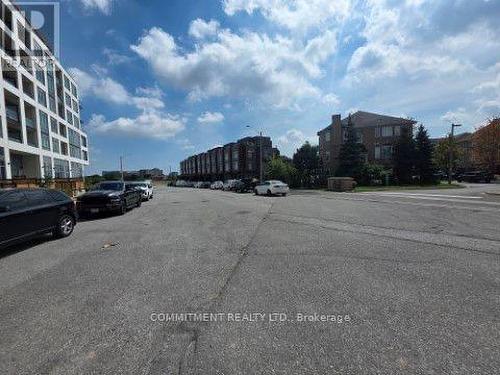 512 - 225 Malta Avenue, Brampton, ON 