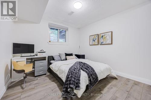 585 Grandview Street S, Oshawa, ON 