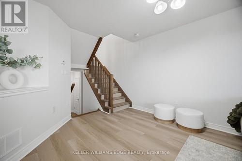 98 Bloom Crescent, Hamilton, ON 