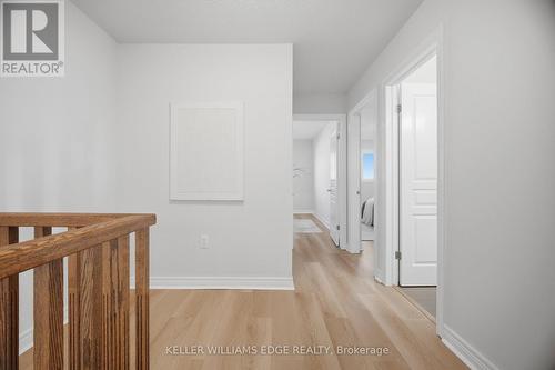 98 Bloom Crescent, Hamilton, ON 