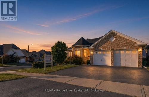 758 Coldstream Drive, Oshawa (Samac), ON 