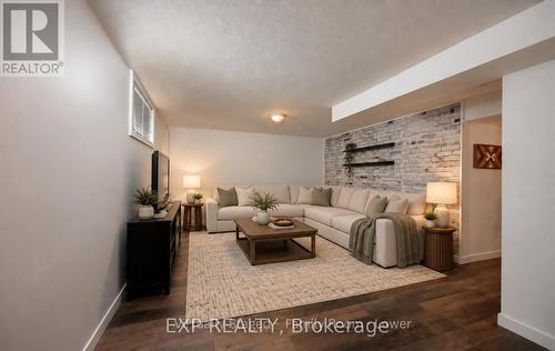 65 Kerr Crescent, Ingersoll (Ingersoll - North), ON 