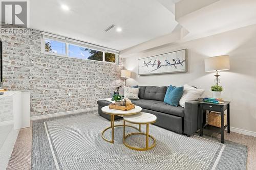 2301 Barclay Road, Burlington (Brant), ON 