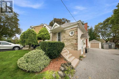 126 Lauder Road, Oshawa (O'Neill), ON 