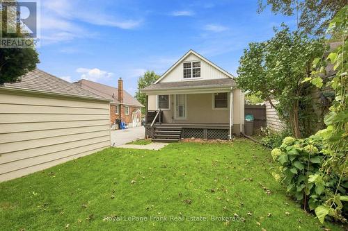 126 Lauder Road, Oshawa (O'Neill), ON 