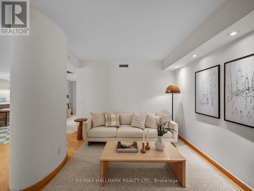305 - 25 George Street, Toronto, ON 