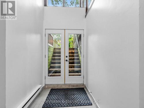 Basement Foyer - 320 Brunswick Avenue, Toronto, ON 