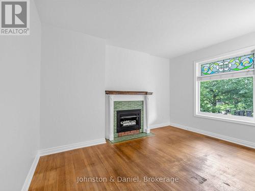 Main Floor Living Room - 320 Brunswick Avenue, Toronto, ON 