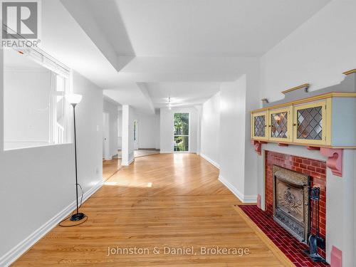 Second Floor Living/Dining - 320 Brunswick Avenue, Toronto, ON 