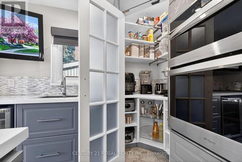 Kitchen - 481 Camelot Drive W, Oshawa, ON 
