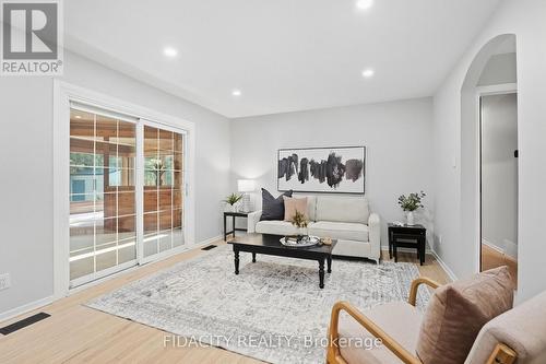 36 Beverly Street, Ottawa, ON 