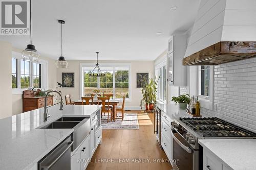 7385 Bank Street, Ottawa, ON 