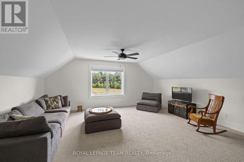 Bonus Loft - 7385 Bank Street, Ottawa, ON 