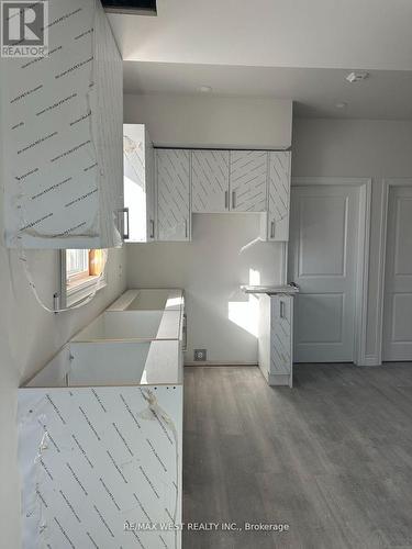 145 Dovercourt Road, Toronto, ON 