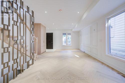34 Hiawatha Road, Toronto, ON 