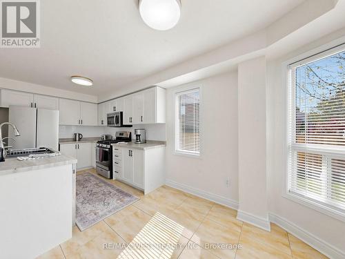 63 Echo Ridge Crescent, Vaughan, ON 