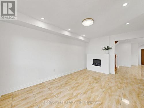 63 Echo Ridge Crescent, Vaughan, ON 