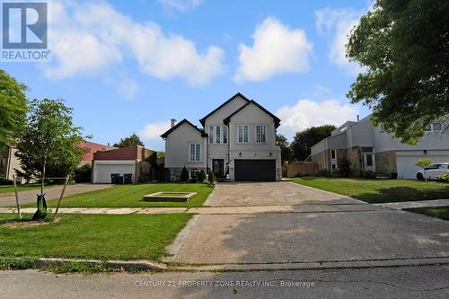77 Bowshelm Court, Mississauga, ON 