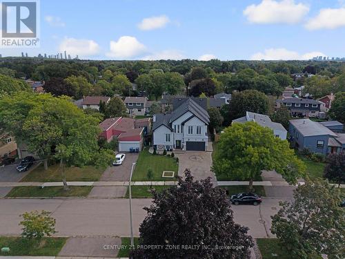 77 Bowshelm Court, Mississauga, ON 
