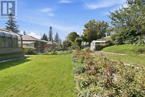 40 Datchet Road, Toronto, ON 