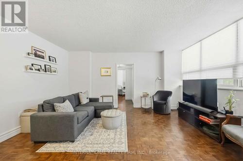 101 - 151 La Rose Avenue E, Toronto, ON 