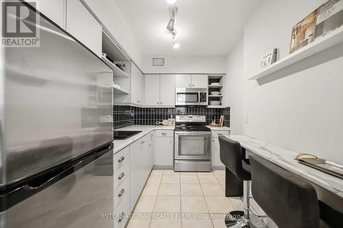 101 - 151 La Rose Avenue E, Toronto, ON 