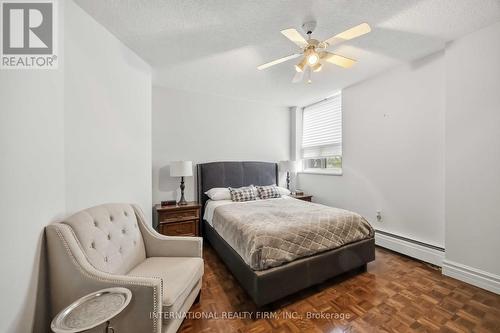 101 - 151 La Rose Avenue E, Toronto, ON 