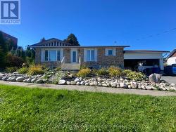 402 MERIDIAN AVENUE Temiskaming Shores (Haileybury), ON P0J 1K0