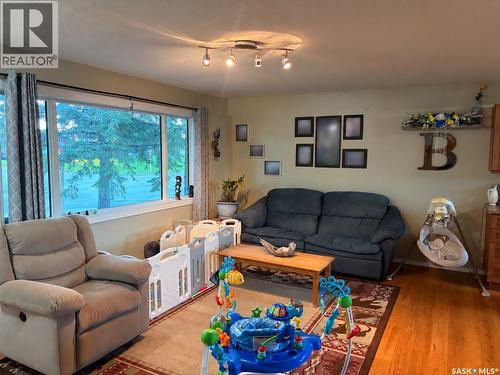 502 6Th Street E, Wynyard, SK 
