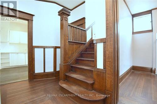 103 Sherman Avenue S, Hamilton, ON 