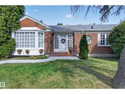 12304 GRAND VIEW DR NW  Edmonton, AB T6H 4K4