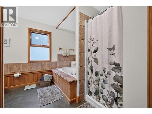 7366 Fintry Delta Road, Kelowna, BC 