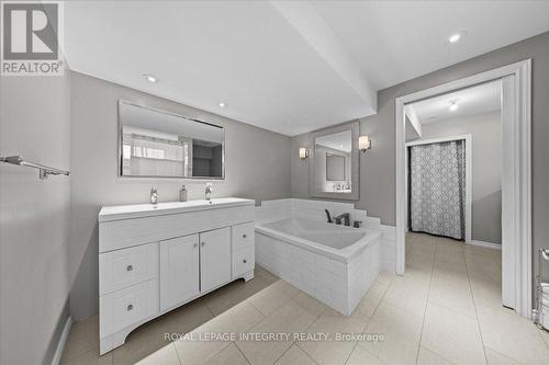 3073 Old Montreal Road, Ottawa, ON 