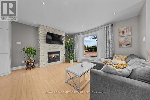 3073 Old Montreal Road, Ottawa, ON 