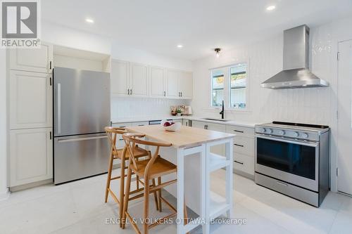2995 Cowan Crescent, Ottawa, ON 